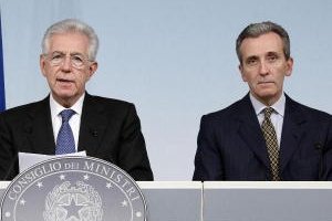 Il Presidente del Consiglio Mario Monti e il Ministro dell'Economia Vittorio Grilli